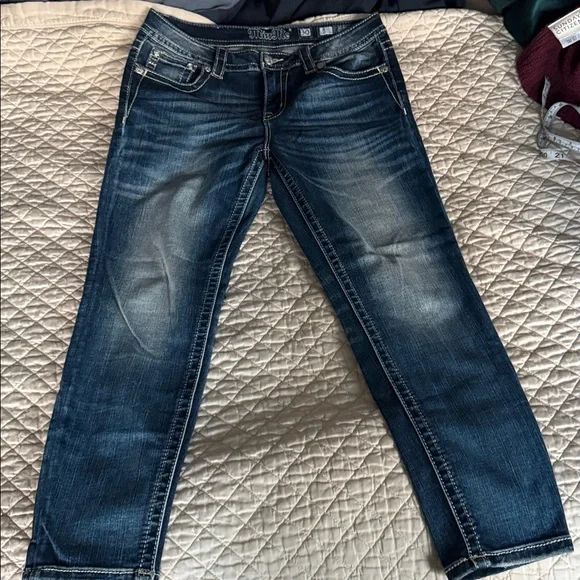 Miss Me Ankle Skinny Jeans with Embroidered Pocket - Picture 8 of 9